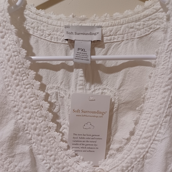 FLASH SALE!! Soft Surroundings White Peruvian Taos Top - Picture 3 of 7